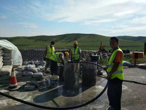 郧阳公路地聚物下沉注浆